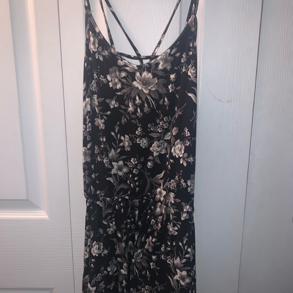 American Eagle floral print romper